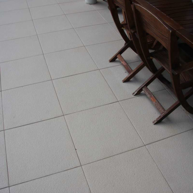 dalle en béton sablea solgarde